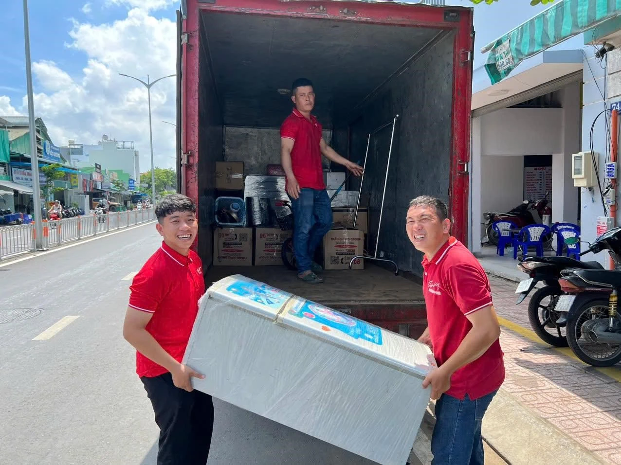 Dịch vụ chuyển nhà, chuyển văn phòng, chuyển kho xưởng trọn gói uy tín tại Thành Hưng Group